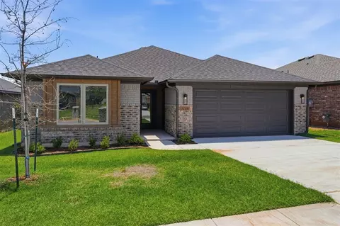 3208 Pagoda Pead Dr, Yukon, OK 73099