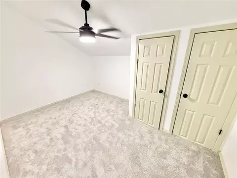 Bedroom - 900 Elm St, Altus, OK 73521 photo 3 of 3