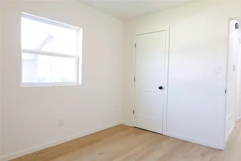 Bedroom - 1406 Abbey Dr, Norman, OK 73071 photo 3 of 7