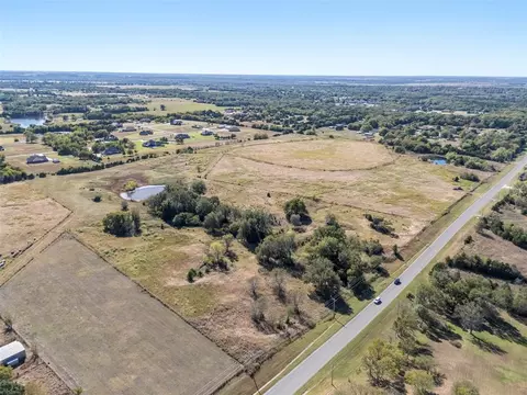 5820 Etowah Rd, Noble, OK 73068