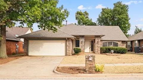 12112 Blueway Ave, Oklahoma City, OK 73162