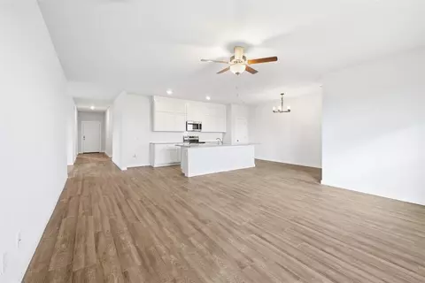 1709 Oak Way, Tuttle, OK 73089 photo 2