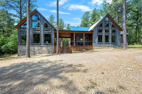 69 Xtreme Ln, Broken Bow, OK 74728