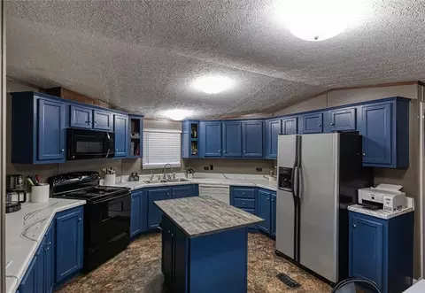 Kitchen - 302 N 8th St, Hammon, OK 73650 photo 1 of 3