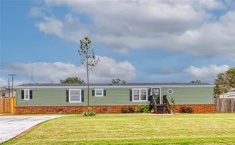 302 N 8th St, Hammon, OK 73650