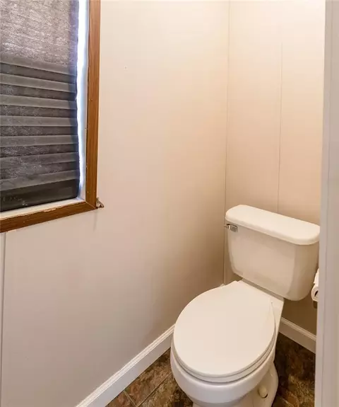 Bath - 302 N 8th St, Hammon, OK 73650 photo 3 of 4