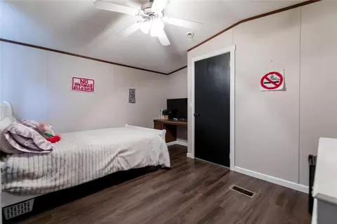 Bedroom - 302 N 8th St, Hammon, OK 73650 photo 5 of 5