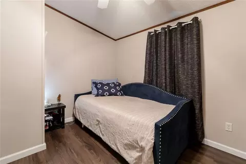 Bedroom - 302 N 8th St, Hammon, OK 73650 photo 3 of 5
