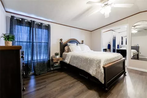 Bedroom - 302 N 8th St, Hammon, OK 73650 photo 2 of 5