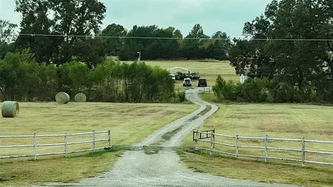 12918 N County Road 3130, Maysville, OK 73057