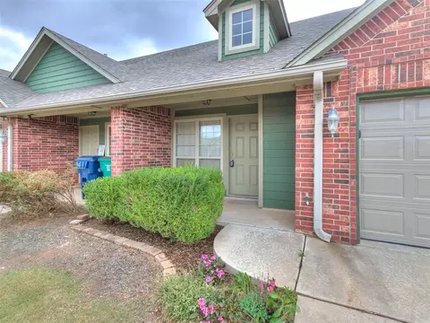 920 SW 92nd St, Oklahoma City, OK 73139
