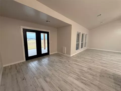 12 Courage Cir, Altus, OK 73521 photo 4