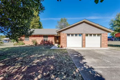 823 E Suera Ter, Mustang, OK 73064