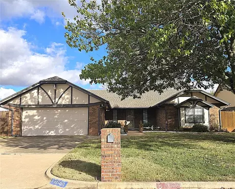10308 Casa Linda St, Oklahoma City, OK 73139