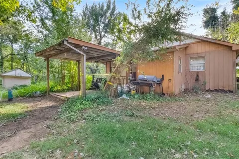 Exterior - 228 E Juniper Ln, Mustang, OK 73064 photo 1 of 2