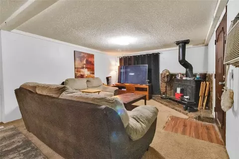 Living - 228 E Juniper Ln, Mustang, OK 73064 photo 1 of 2