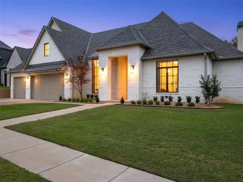 13400 Cedar Pointe Dr, Oklahoma City, OK 73131