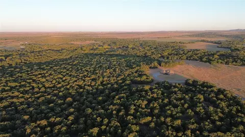 21698 SW Coombs Rd, Cache, OK 73527