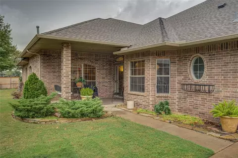 1800 NW 160th Pl, Edmond, OK 73013