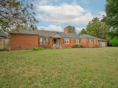 2624 Dorchester Dr, Oklahoma City, OK 73120