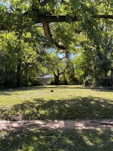 1326 NE 15th St, Oklahoma City, OK 73117