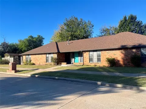 1336 Von Elm Pl, Yukon, OK 73099