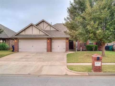 18304 Haslemere Ln, Edmond, OK 73012
