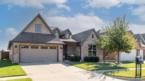 14608 Privas Ln, Yukon, OK 73099
