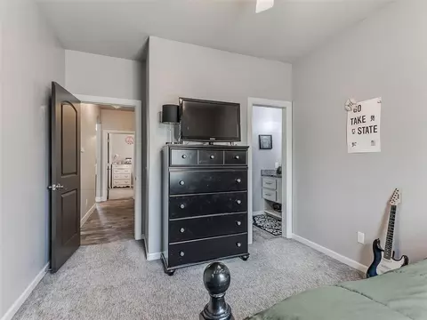 Bedroom - 508 Kings Ct, Tuttle, OK 73089 photo 7 of 8