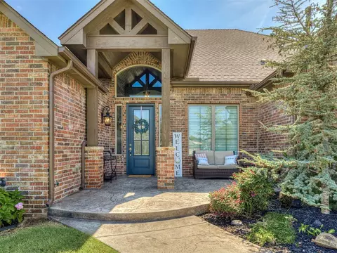 Other - 508 Kings Ct, Tuttle, OK 73089 photo 1 of 9