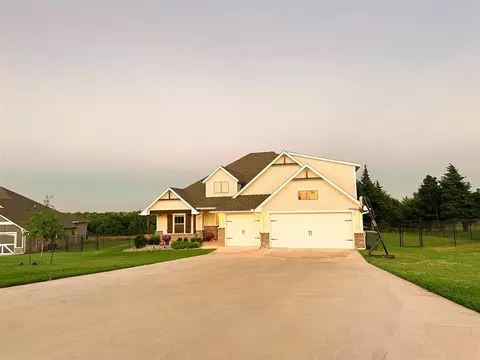 13420 Saltgrass Dr, Edmond, OK 73025