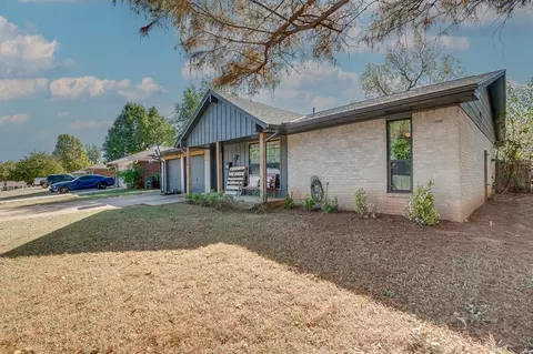 328 Sahoma Ter, Edmond, OK 73013