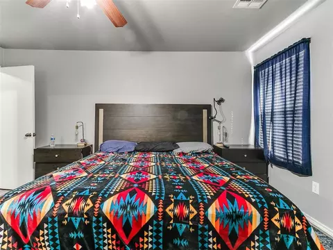 Bedroom - 608 E Juniper Ln, Mustang, OK 73064 photo 3 of 3