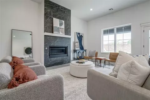 19605 Dalemead Way, Edmond, OK 73012