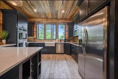 Kitchen - 413 W Eagle Mountain Trl, Broken Bow, OK 74728 photo 1 of 3