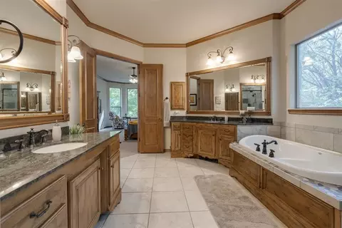 7300 Tangle Vine Dr, Edmond, OK 73034 photo 25