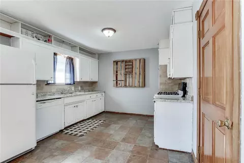 Kitchen - 314 E Locust St, Tecumseh, OK 74873 photo 1 of 5