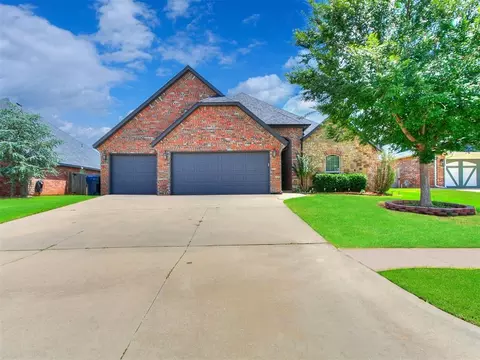 18204 Bridlington Dr, Edmond, OK 73012