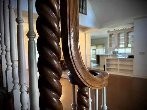 302 W Airport Rd, Broken Bow, OK 74728