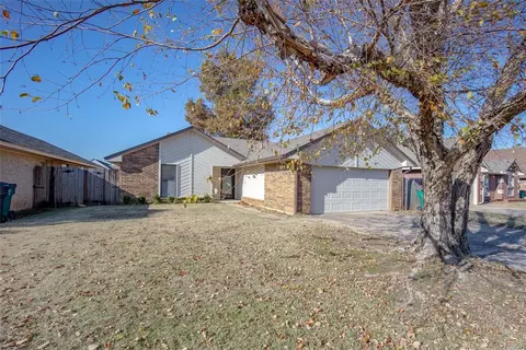 3721 Southwind Ct, Oklahoma City, OK 73179