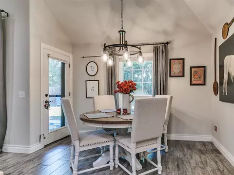 Dining - 1509 Shadow Ter, Yukon, OK 73099 photo 1 of 1