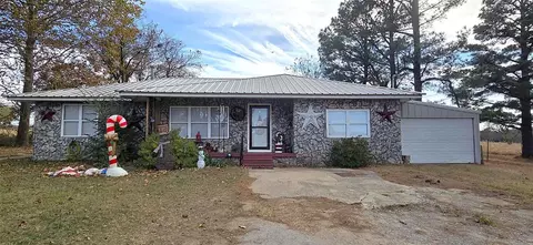 903 E Adams, Holdenville, OK 74848