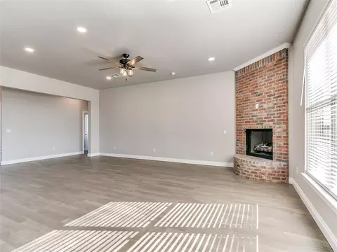 1637 Big Sky Dr, Tuttle, OK 73089 photo 13