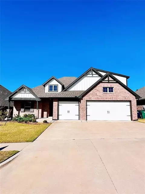 8317 NW 161st St, Edmond, OK 73013