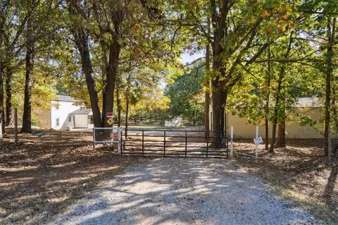 8300 Helen Rd, Jones, OK 73049