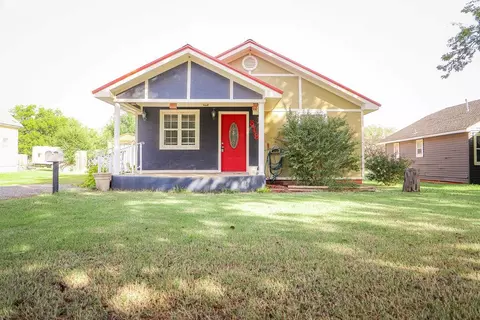 501 E South St, Cordell, OK 73632