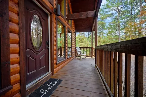 Exterior - 126 Mountain Pine Trl, Broken Bow, OK 74728 photo 4 of 13