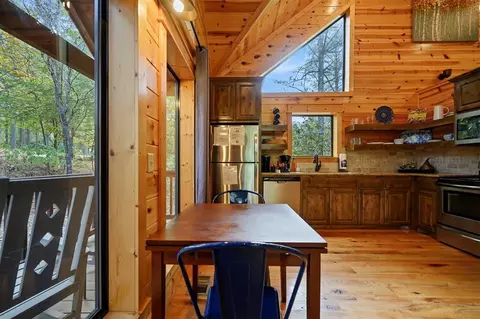 Dining - 126 Mountain Pine Trl, Broken Bow, OK 74728 photo 1 of 1