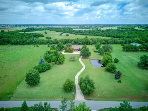 1101 Mclaughlin Dr, Oklahoma City, OK 73170