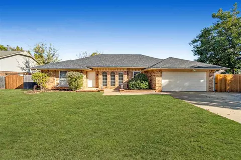 12116 Willow Way, Oklahoma City, OK 73162